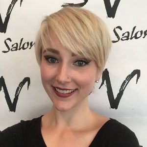 Meet your Posher, Alison